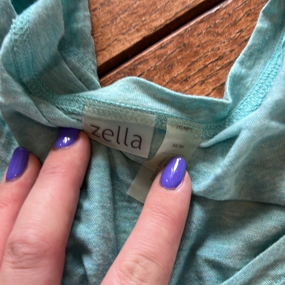 Zella top - Picture 3 of 4